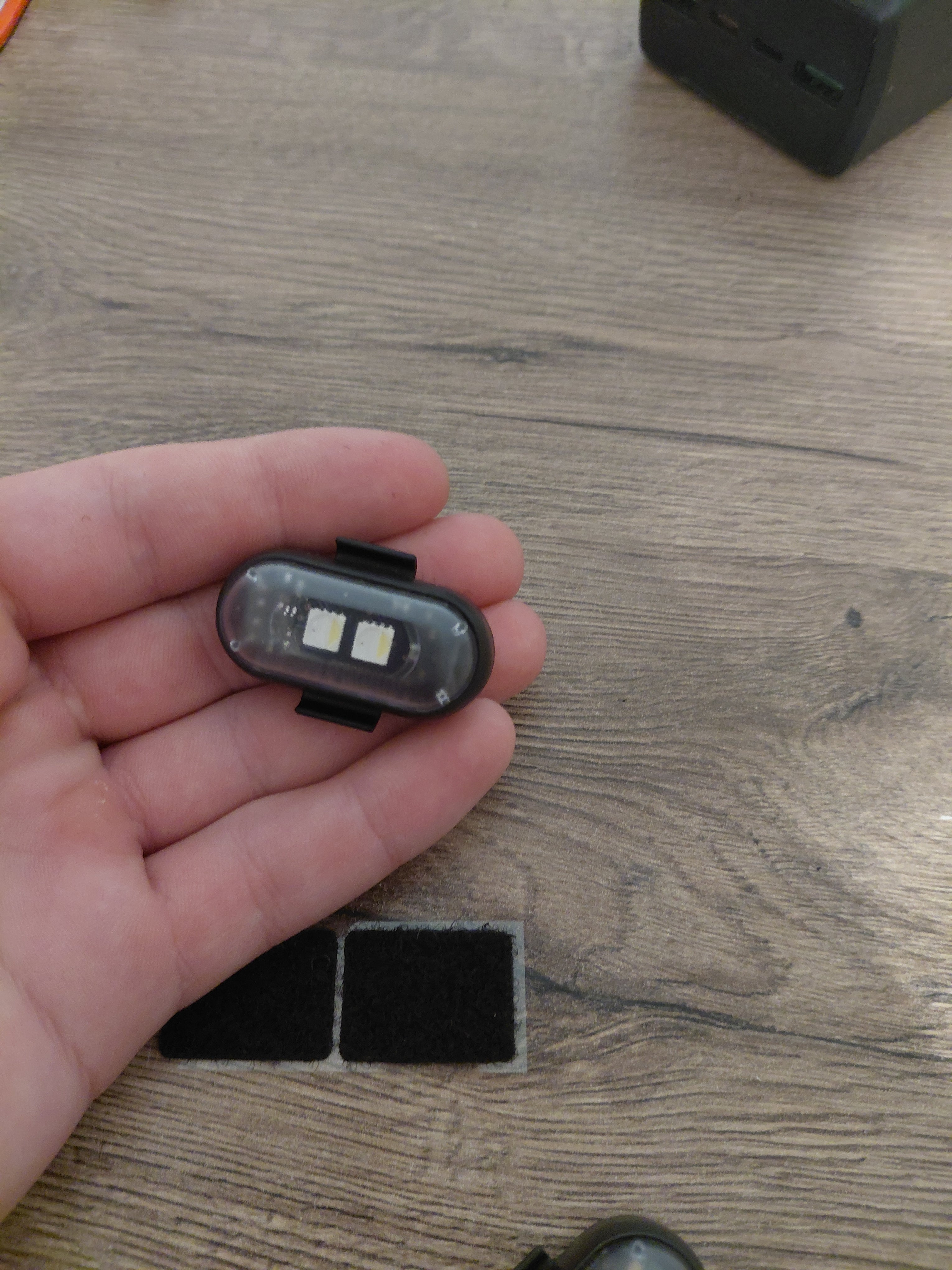 LED na żepy wiele kolorów + 2 kable typu mikro USB 2 sztuki